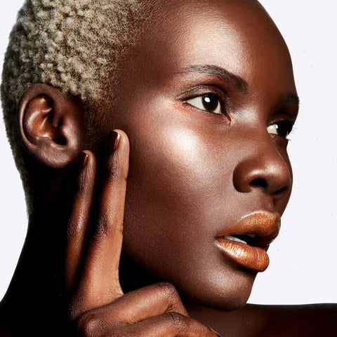 Extra Dimension Skinfinish Highlighter - Superb - .31 oz / 9 g