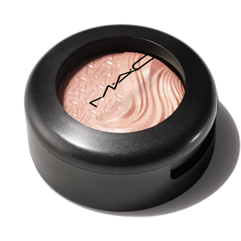 Extra Dimension Eye Shadow - A Natural Flirt - 1.3 g / .04 US oz