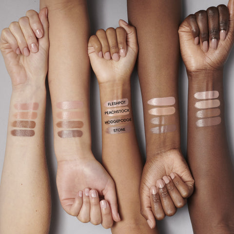 M·A·CXIMAL SLEEK SATIN LIPSTICK - Peachstock - 3.5 G/ 0.12 OZ