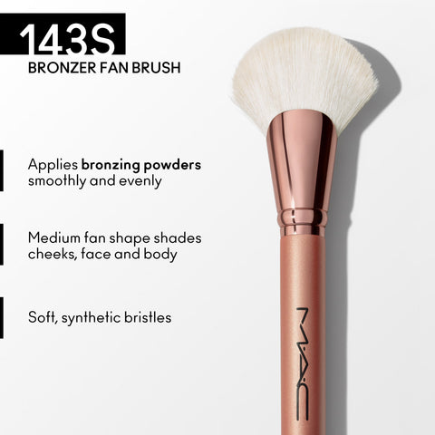 143S Bronzer Fan Brush