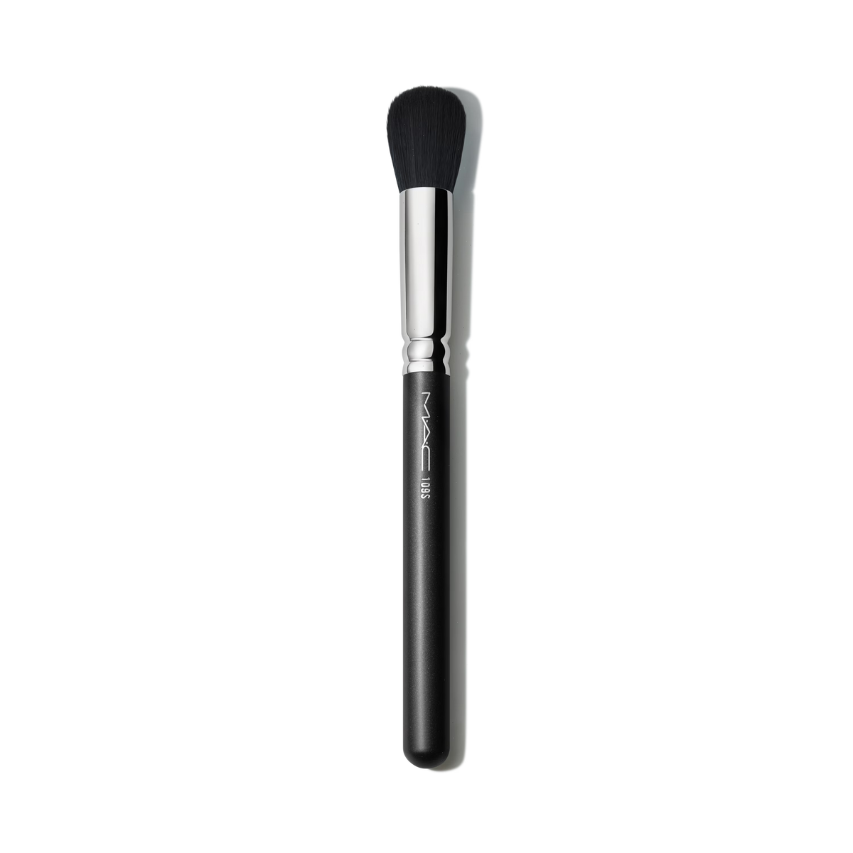 109 Synthetic Small Contour Brush