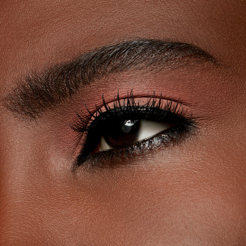 Powder Kiss Soft Matte Eye Shadow - Strike A Pose - .05 oz / 1.5 g