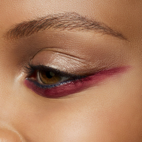 Powder Kiss Soft Matte Eye Shadow - A Little Tamed  - .05 oz / 1.5 g