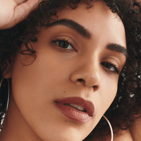 Studio Fix Fluid SPF 15 24HR Matte Foundation + Oil Control  - NC42 - 30ml