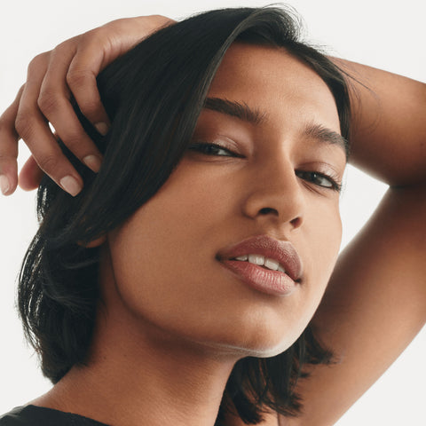 Studio Fix Fluid SPF 15 24HR Matte Foundation + Oil Control  - NC45 - 30ml