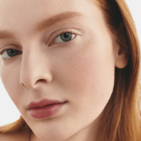 Studio Fix Fluid SPF 15 24HR Matte Foundation + Oil Control  - NC10 - 30ml