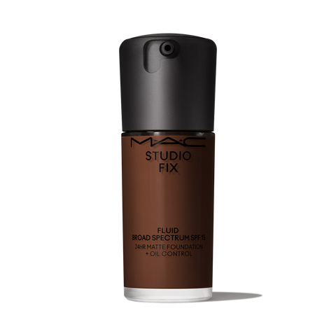 Studio Fix Fluid SPF 15 24HR Matte Foundation + Oil Control  - NC65 - 30ml