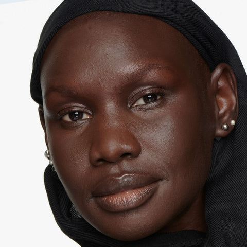 Studio Fix Fluid SPF 15 24HR Matte Foundation + Oil Control  - NW65 - 30ml